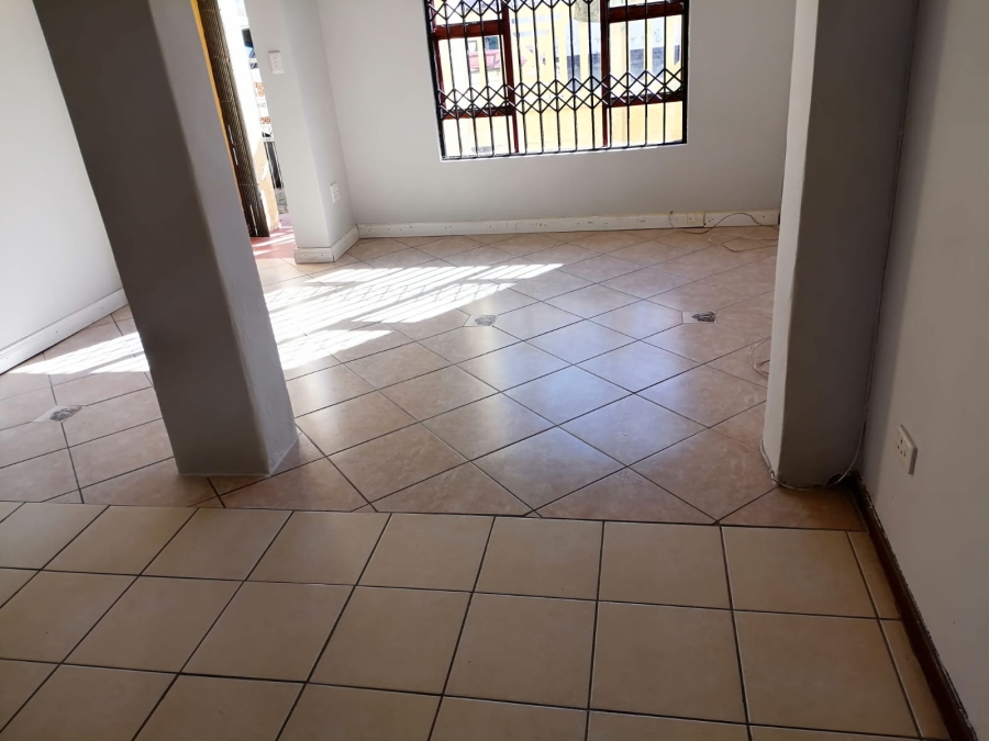 3 Bedroom Property for Sale in Amalinda North Eastern Cape